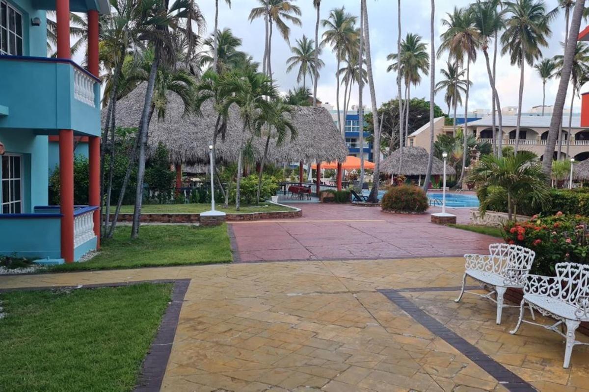 Hotel Cortecito Inn Bavaro Пунта-Кана Экстерьер фото