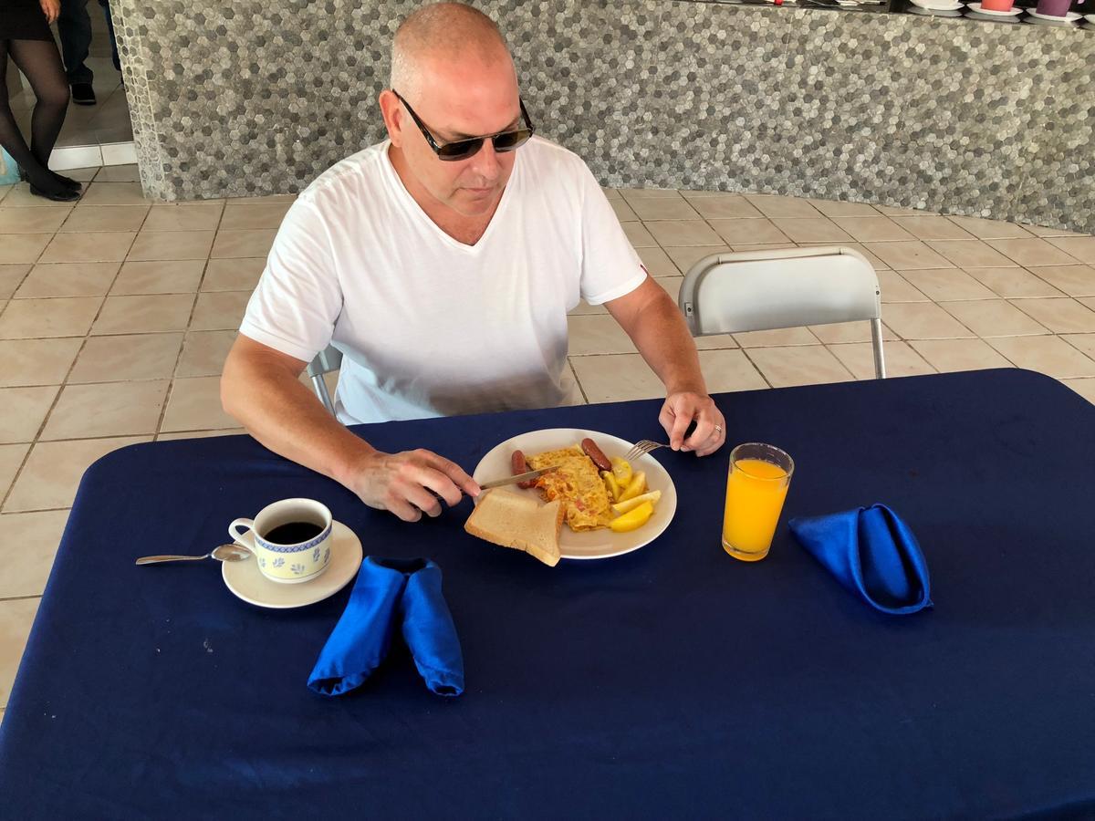 Hotel Cortecito Inn Bavaro Пунта-Кана Экстерьер фото