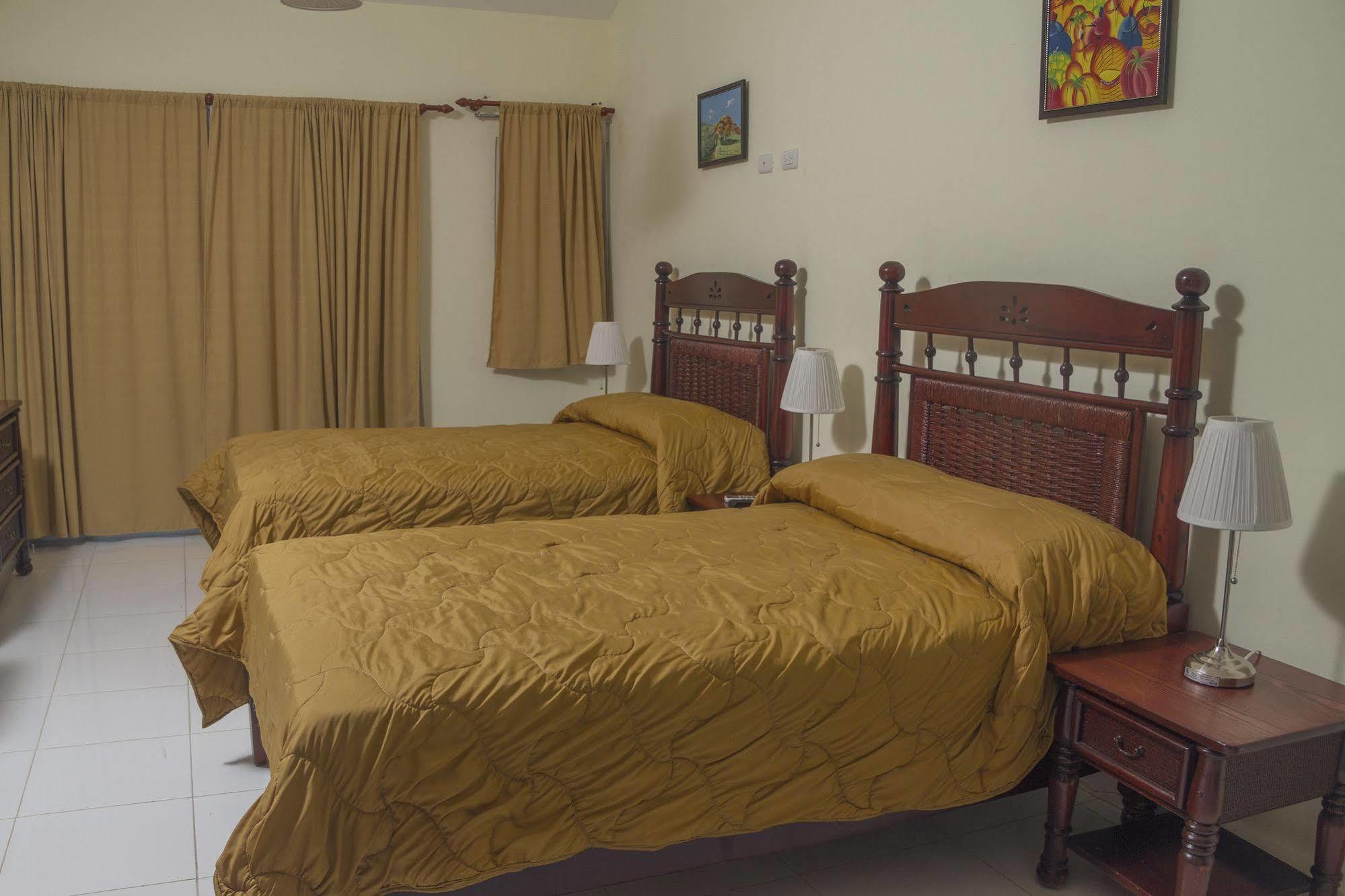 Hotel Cortecito Inn Bavaro Пунта-Кана Экстерьер фото